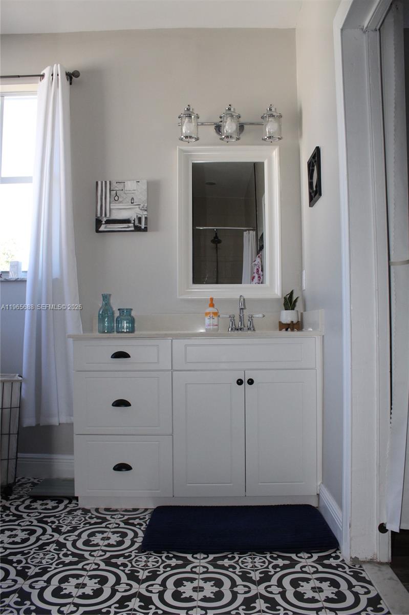 COUNTRYSIDE - Residential