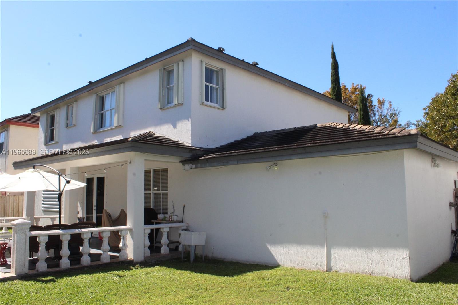 COUNTRYSIDE - Residential