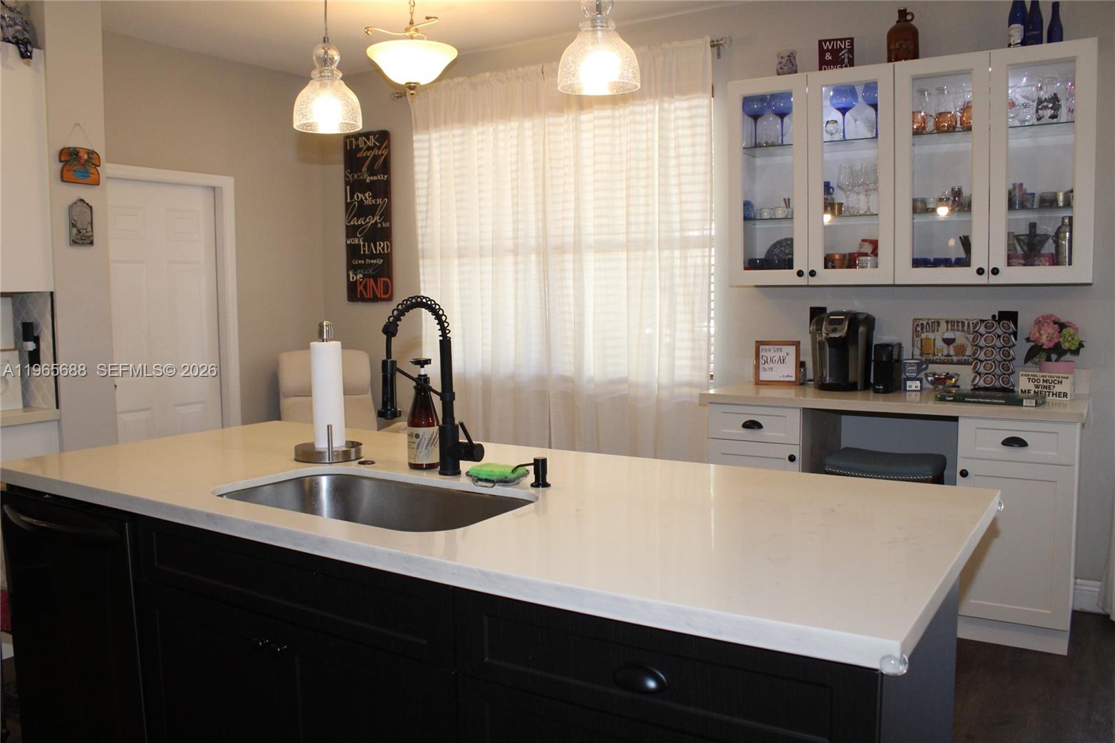 COUNTRYSIDE - Residential