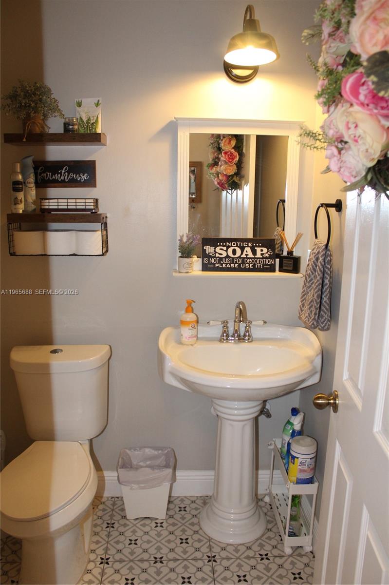 COUNTRYSIDE - Residential