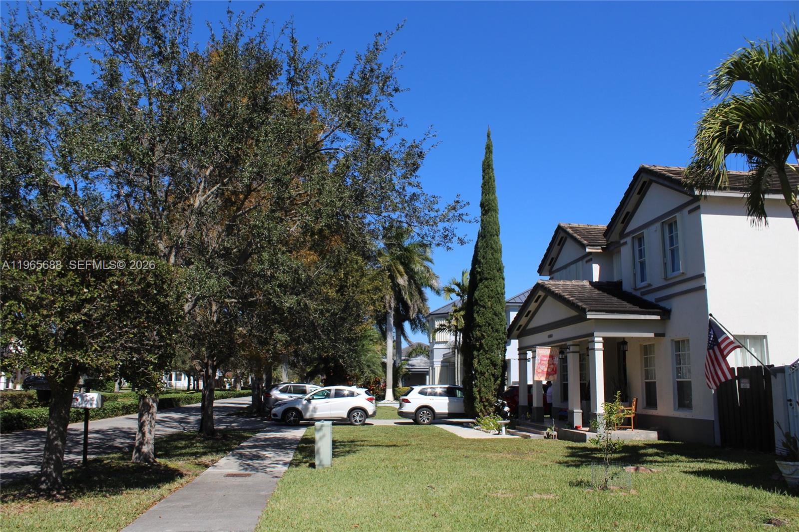 COUNTRYSIDE - Residential