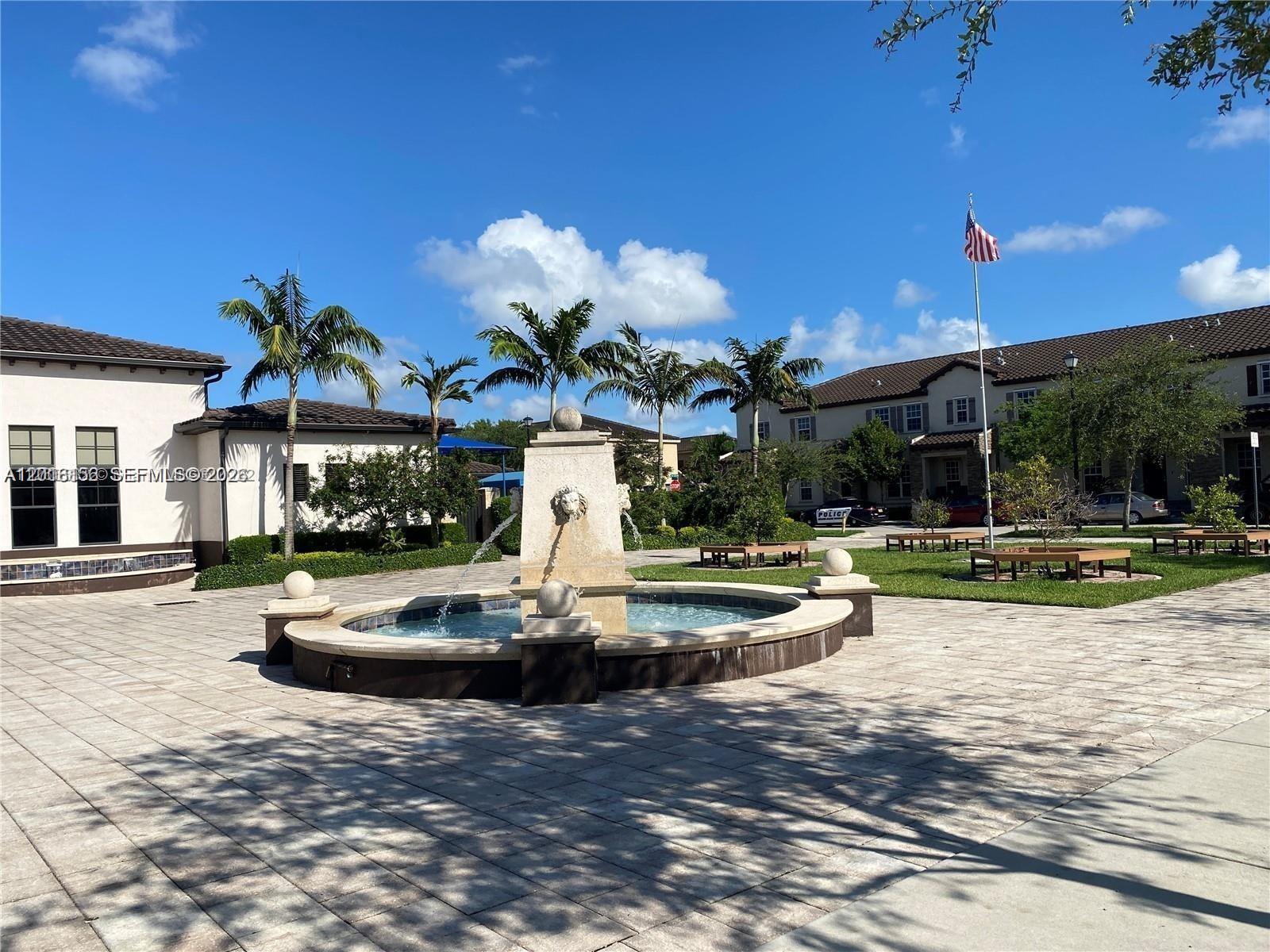 KENDALL COMMONS TOWNHOMES - Residential Lease