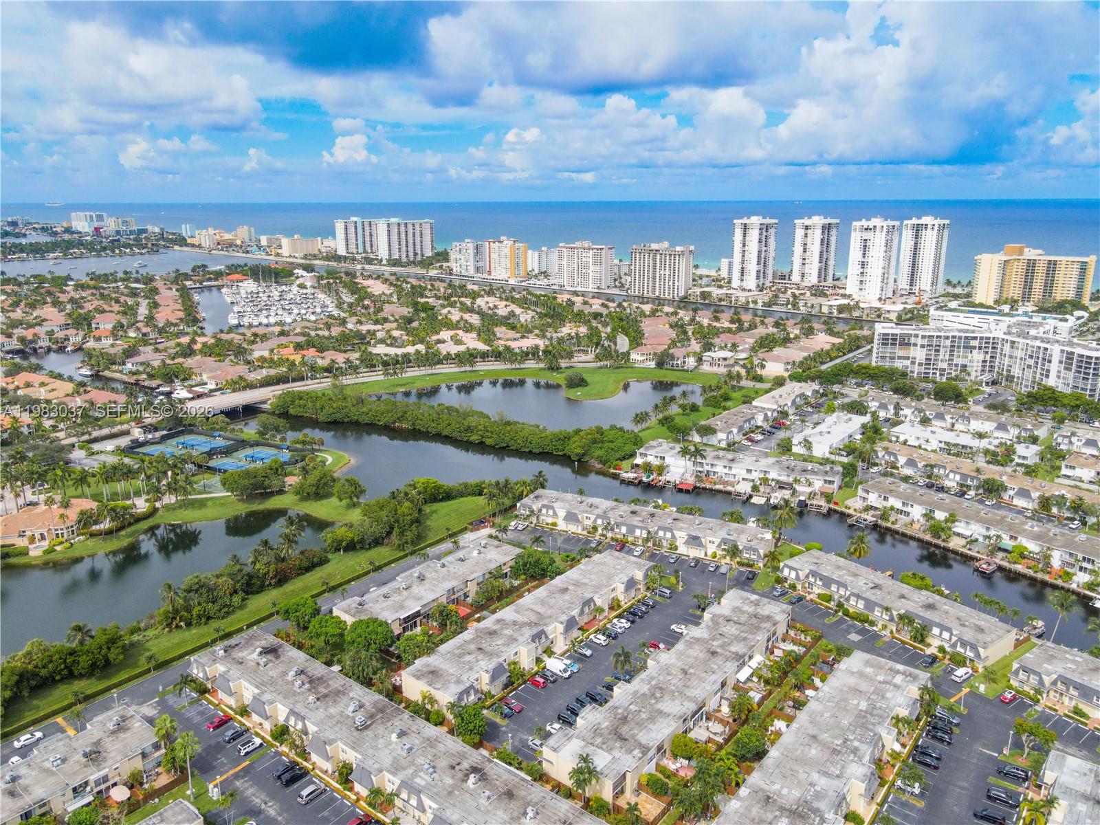 VENETIAN PARK III CONDO - Residential Lease