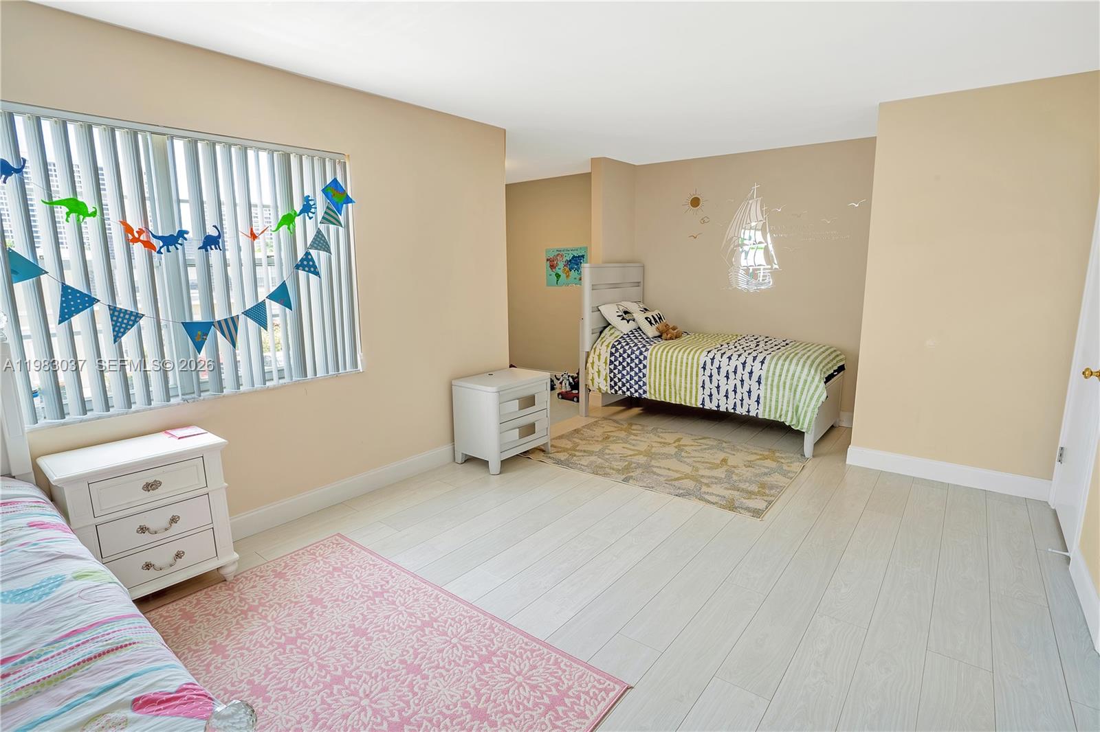 VENETIAN PARK III CONDO - Residential Lease