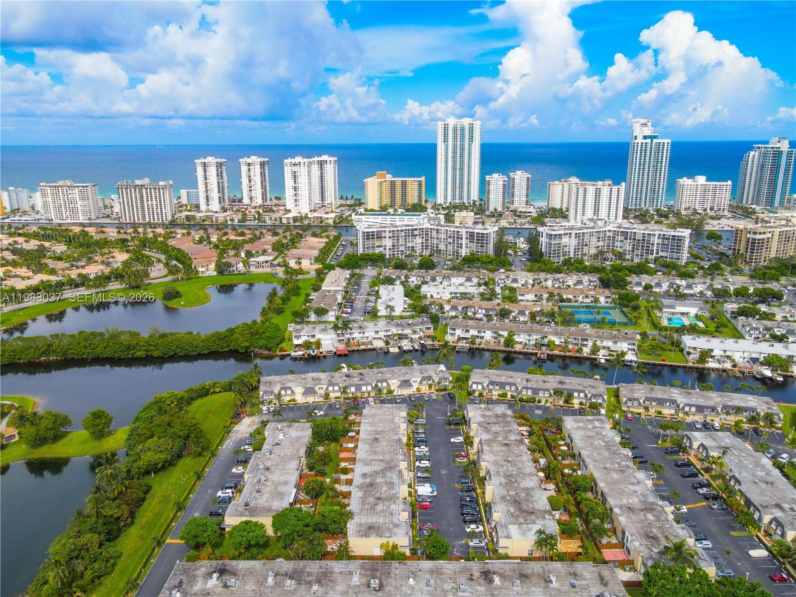 VENETIAN PARK III CONDO - Residential Lease