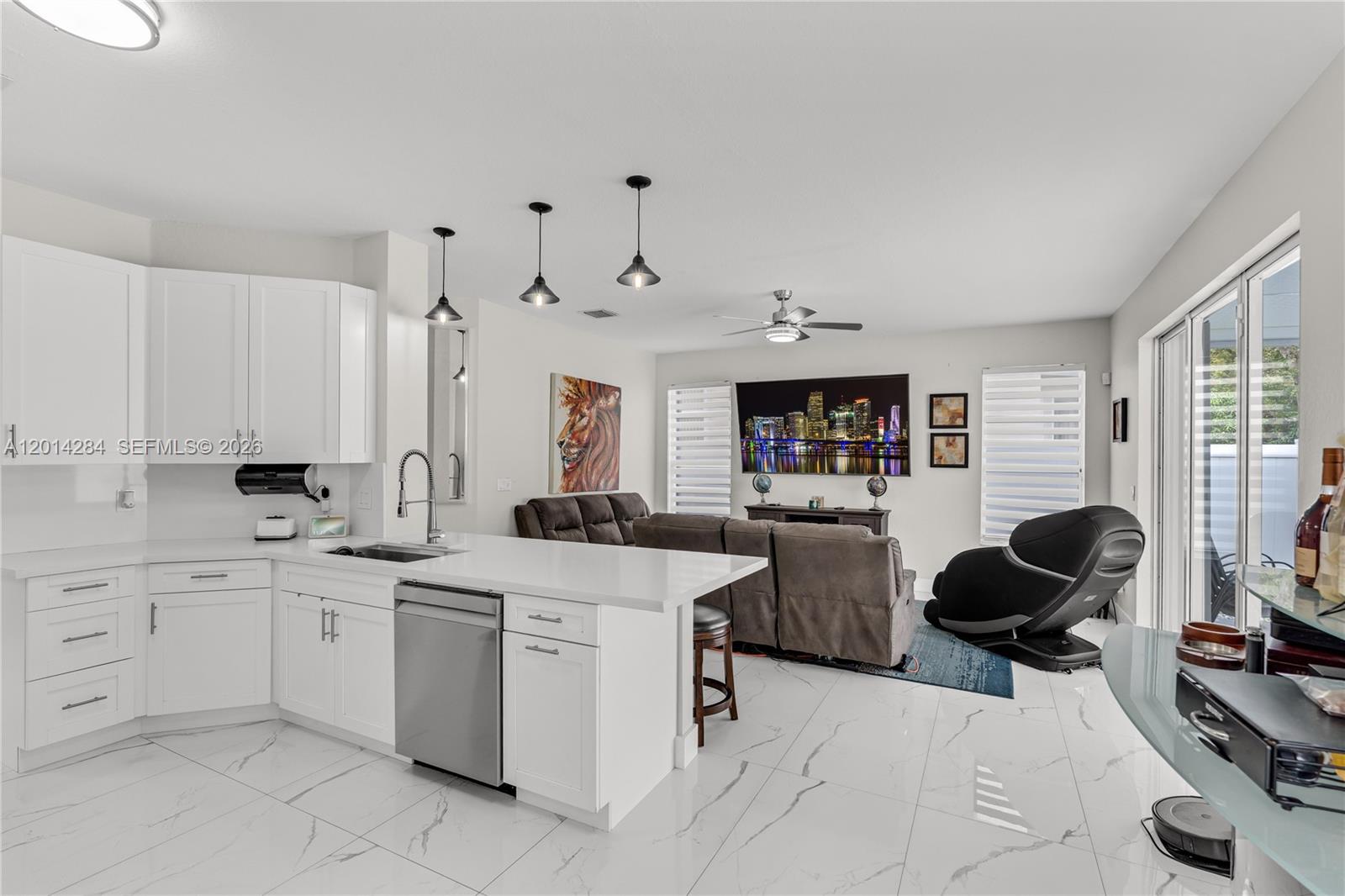 PORTOFINO OAKS - Residential Lease