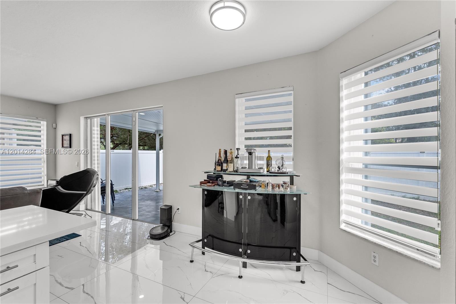 PORTOFINO OAKS - Residential Lease