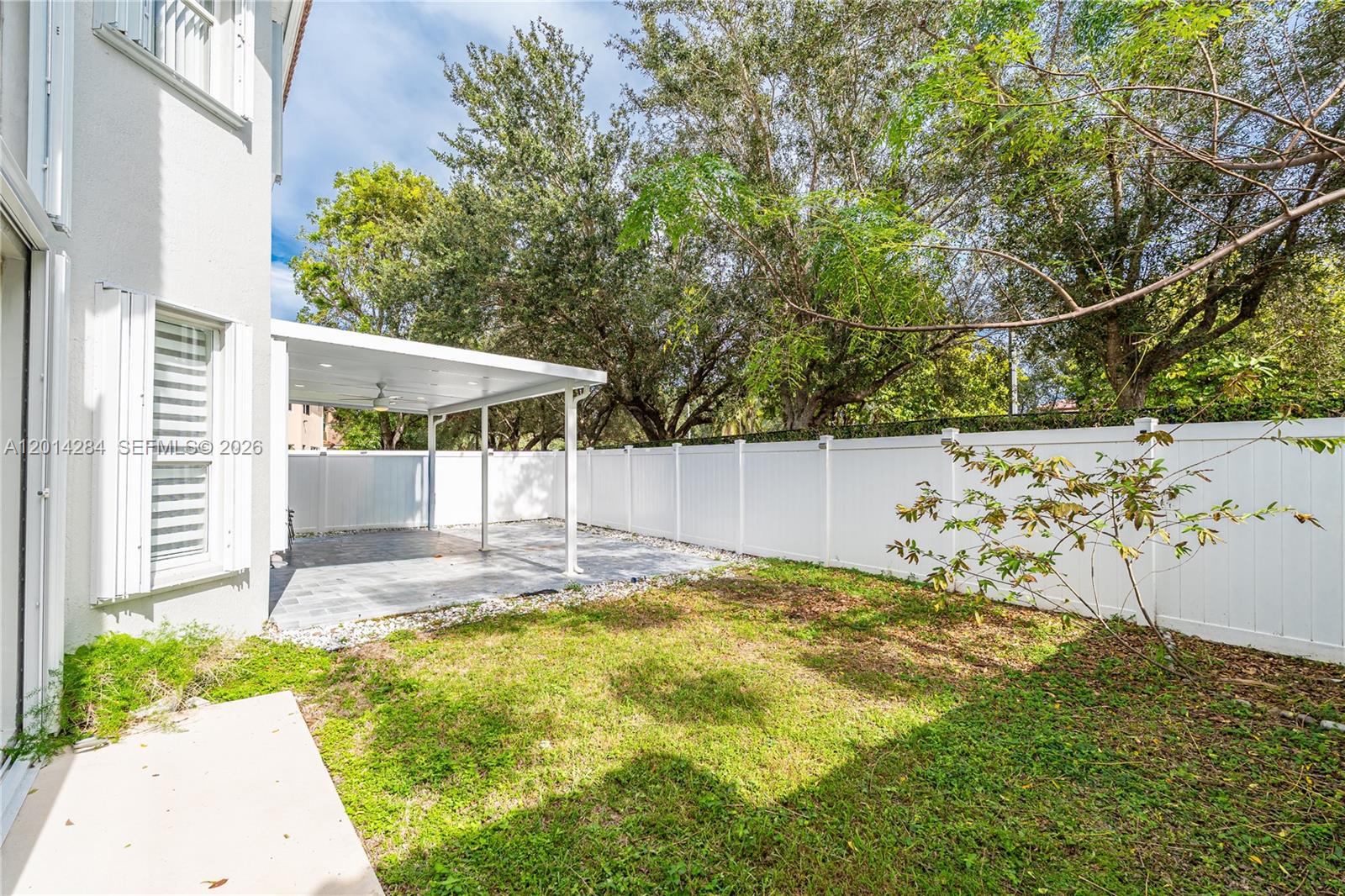 PORTOFINO OAKS - Residential Lease
