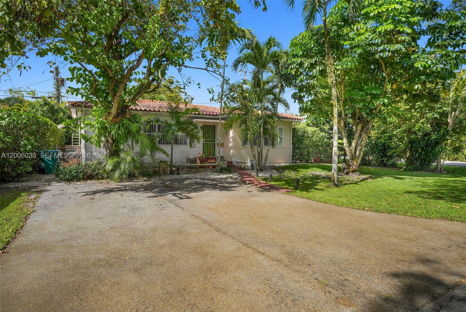 SAN JACINTO - Residential