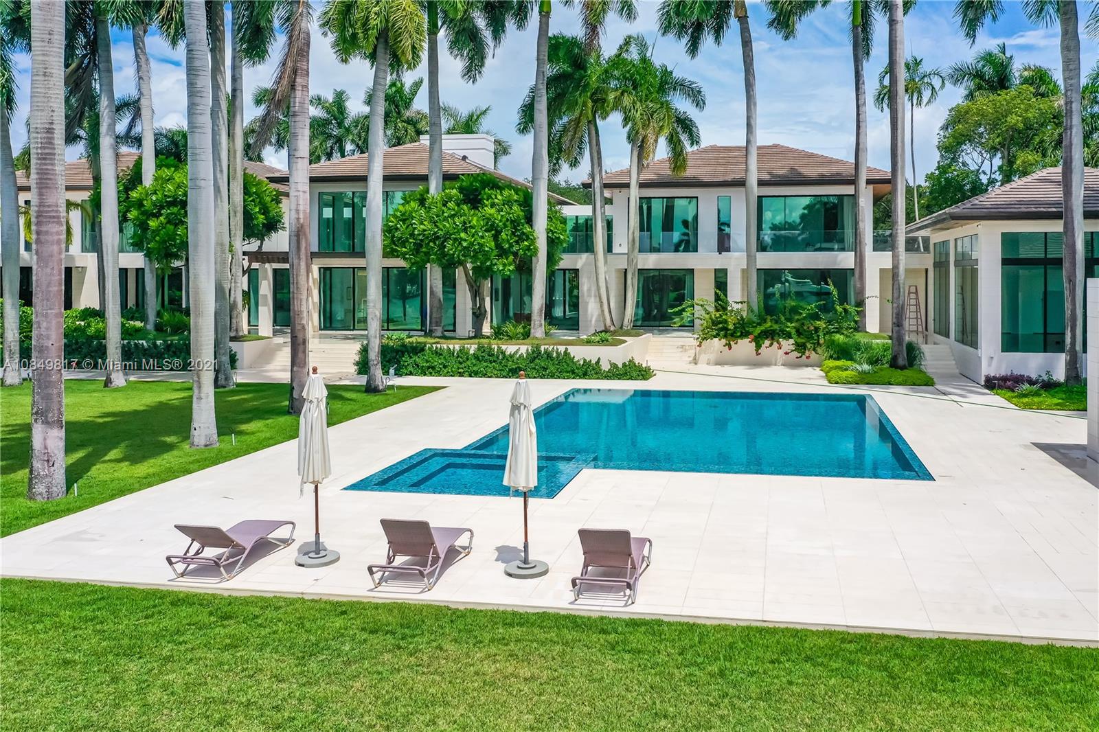 GABLES ESTATES NO 2 - Residential