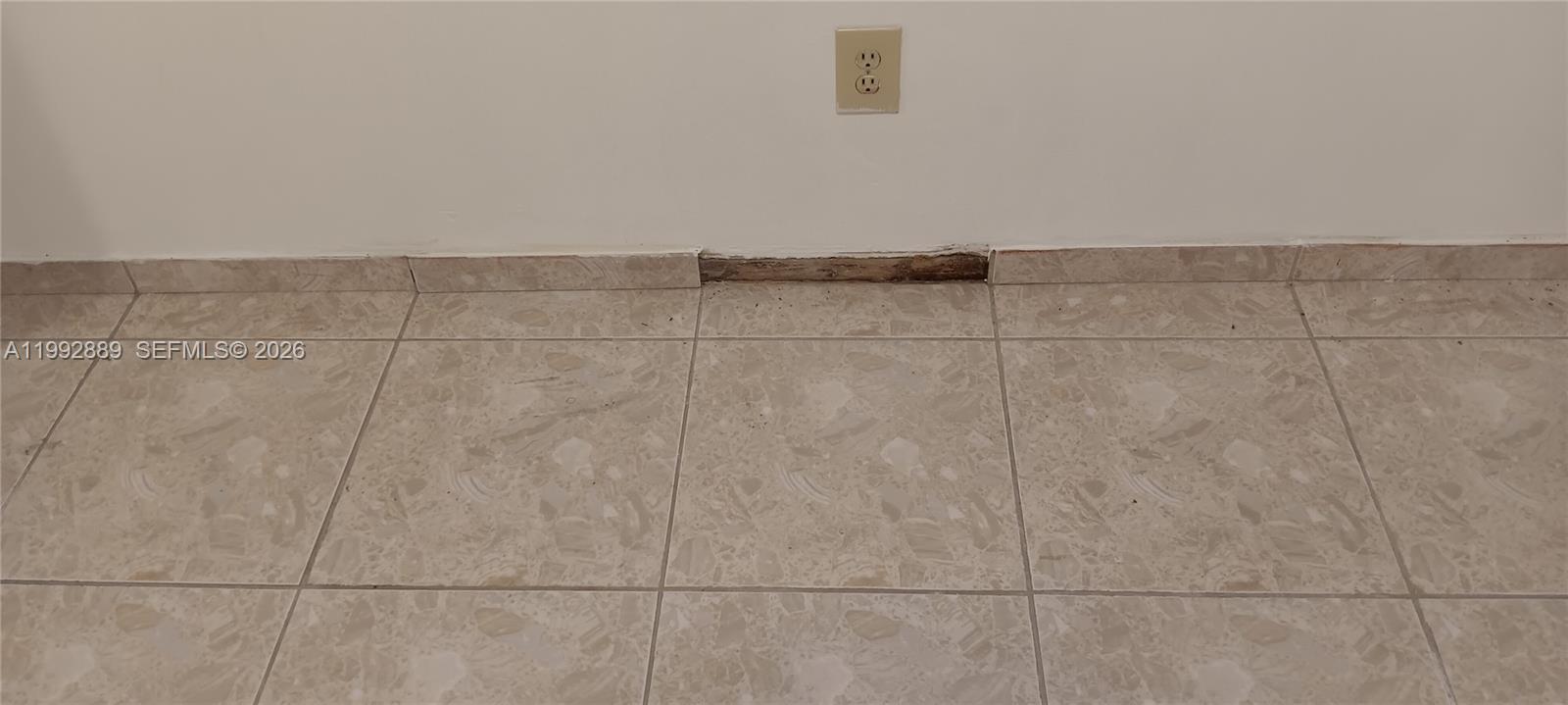 HERITAGE ESTATES SEC TWO - Residential Lease