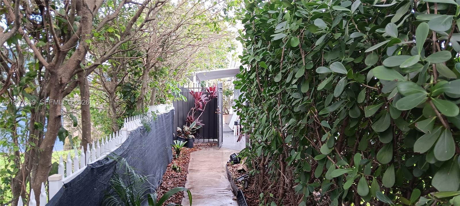 HERITAGE ESTATES SEC TWO - Residential Lease