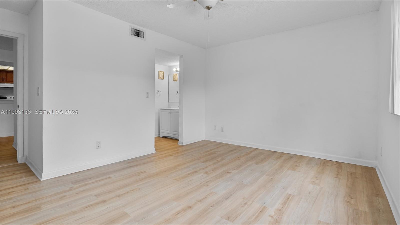 VISCONTI CONDO - Residential