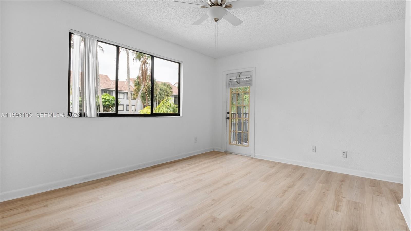 VISCONTI CONDO - Residential