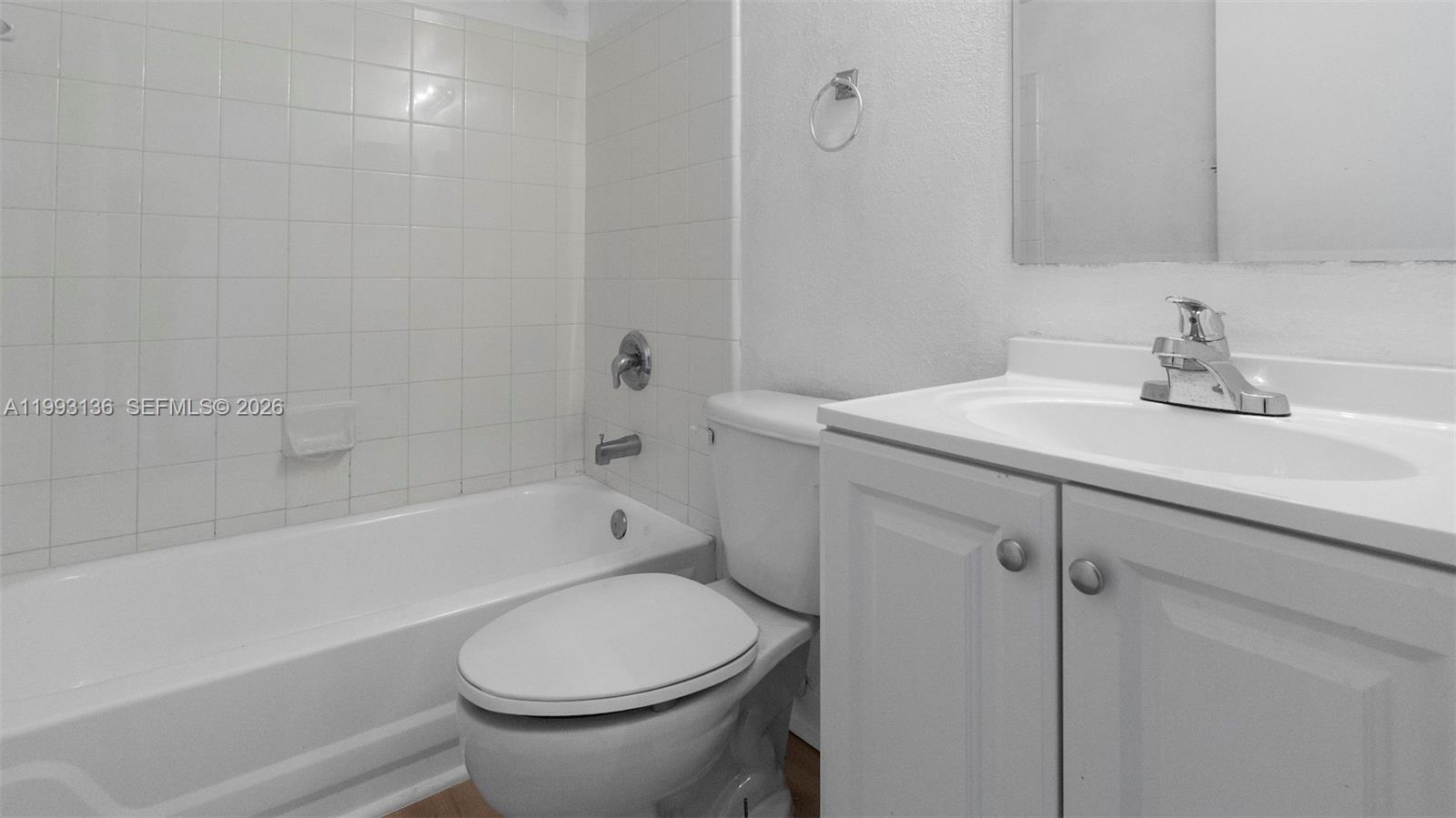 VISCONTI CONDO - Residential