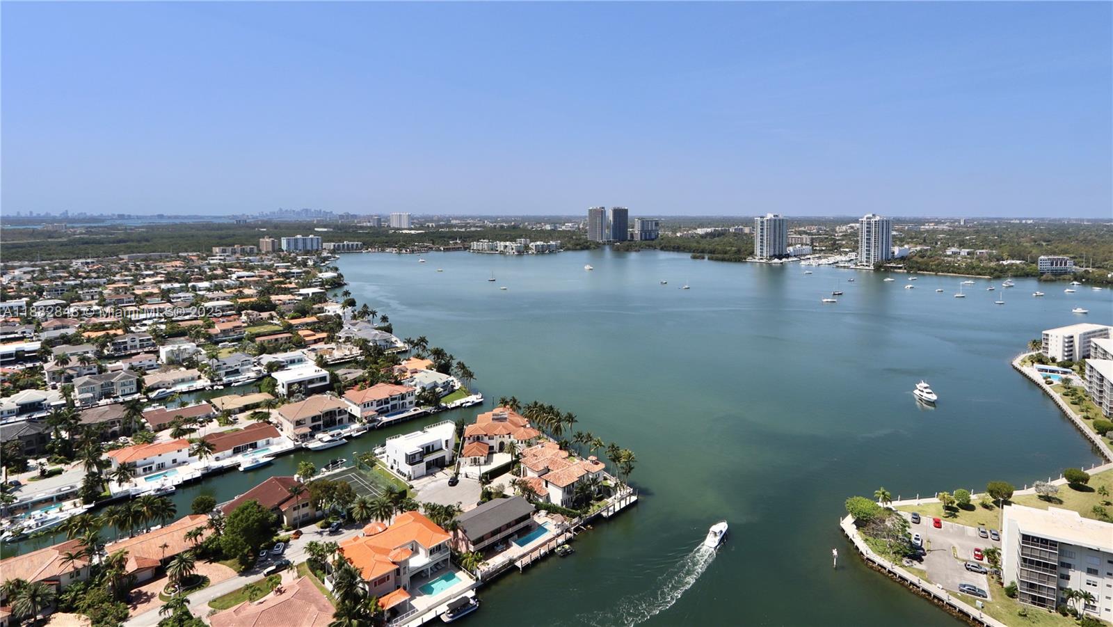 WILLIAMS ISLAND - Residential