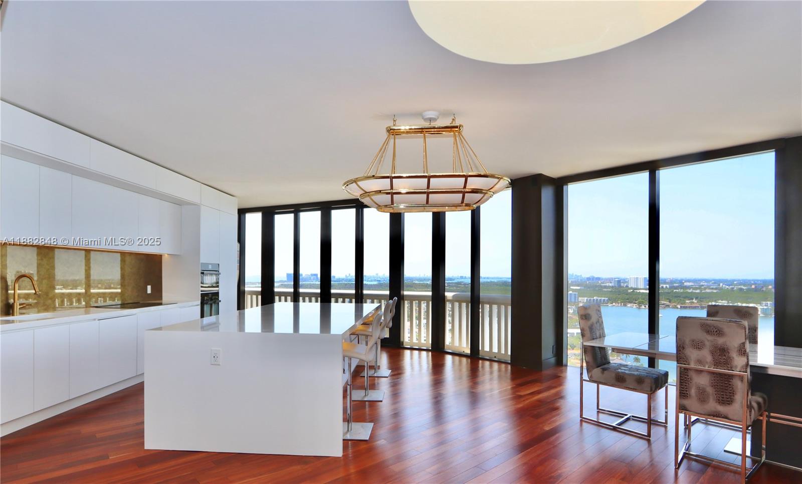 WILLIAMS ISLAND - Residential