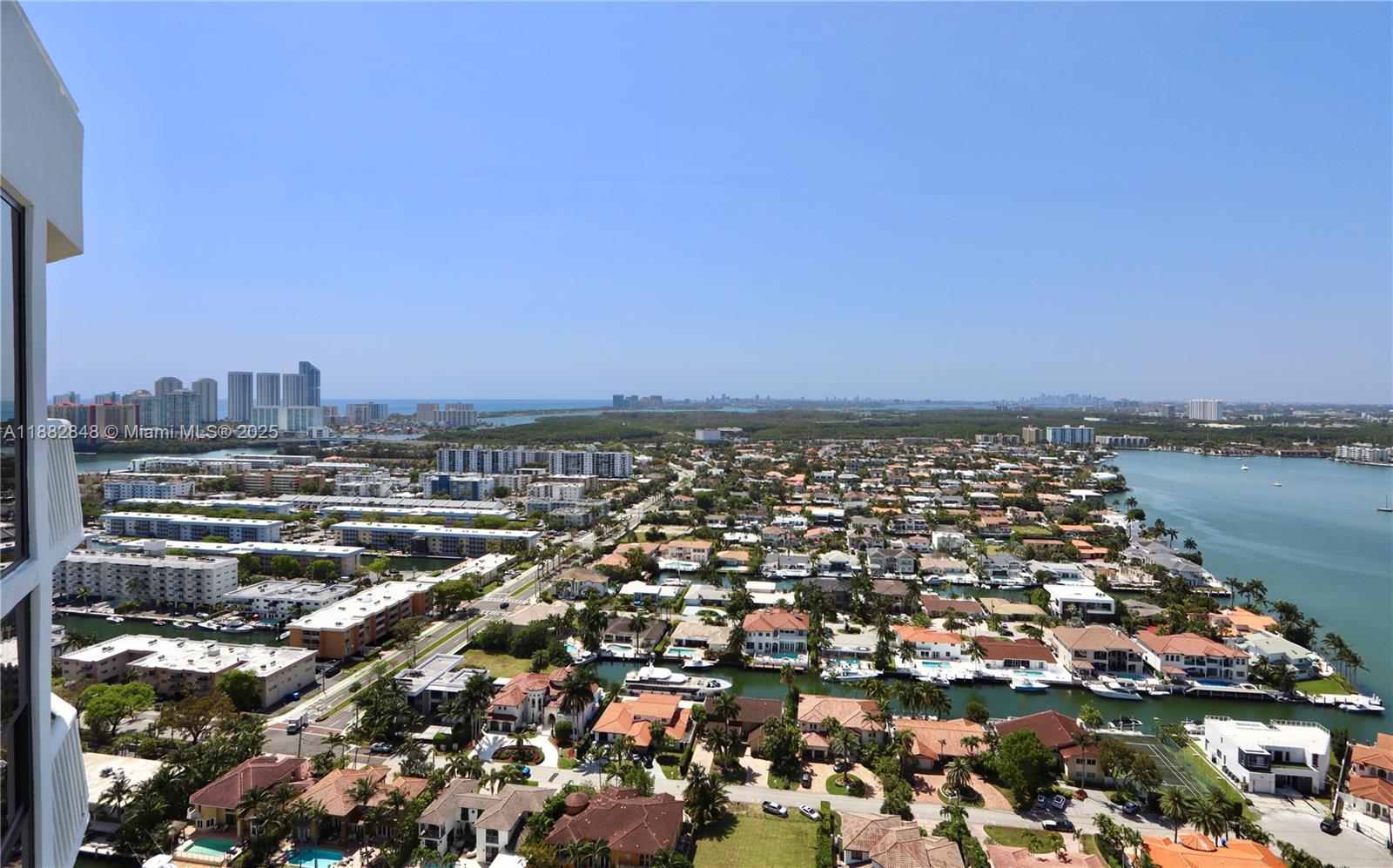 WILLIAMS ISLAND - Residential