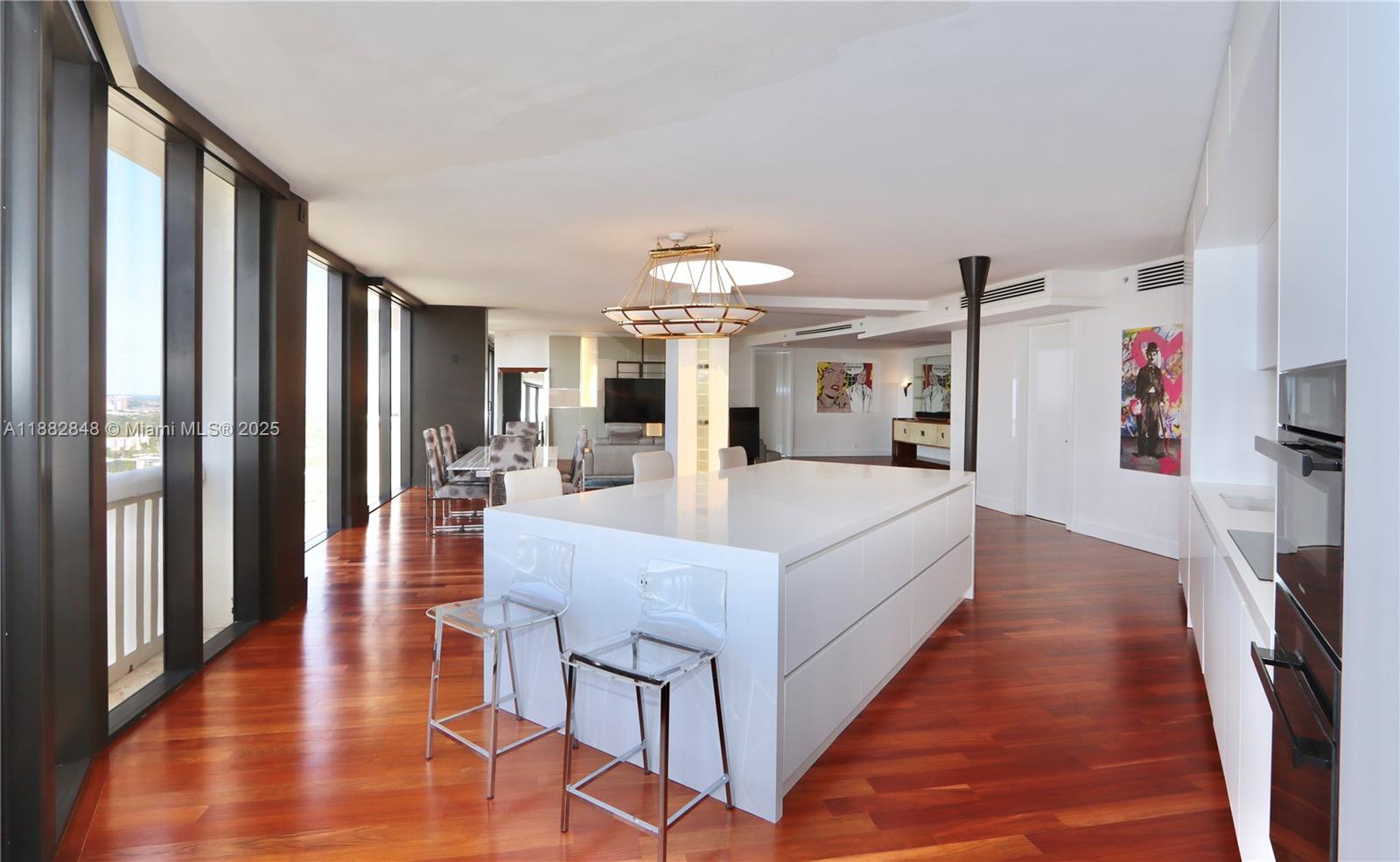 WILLIAMS ISLAND - Residential