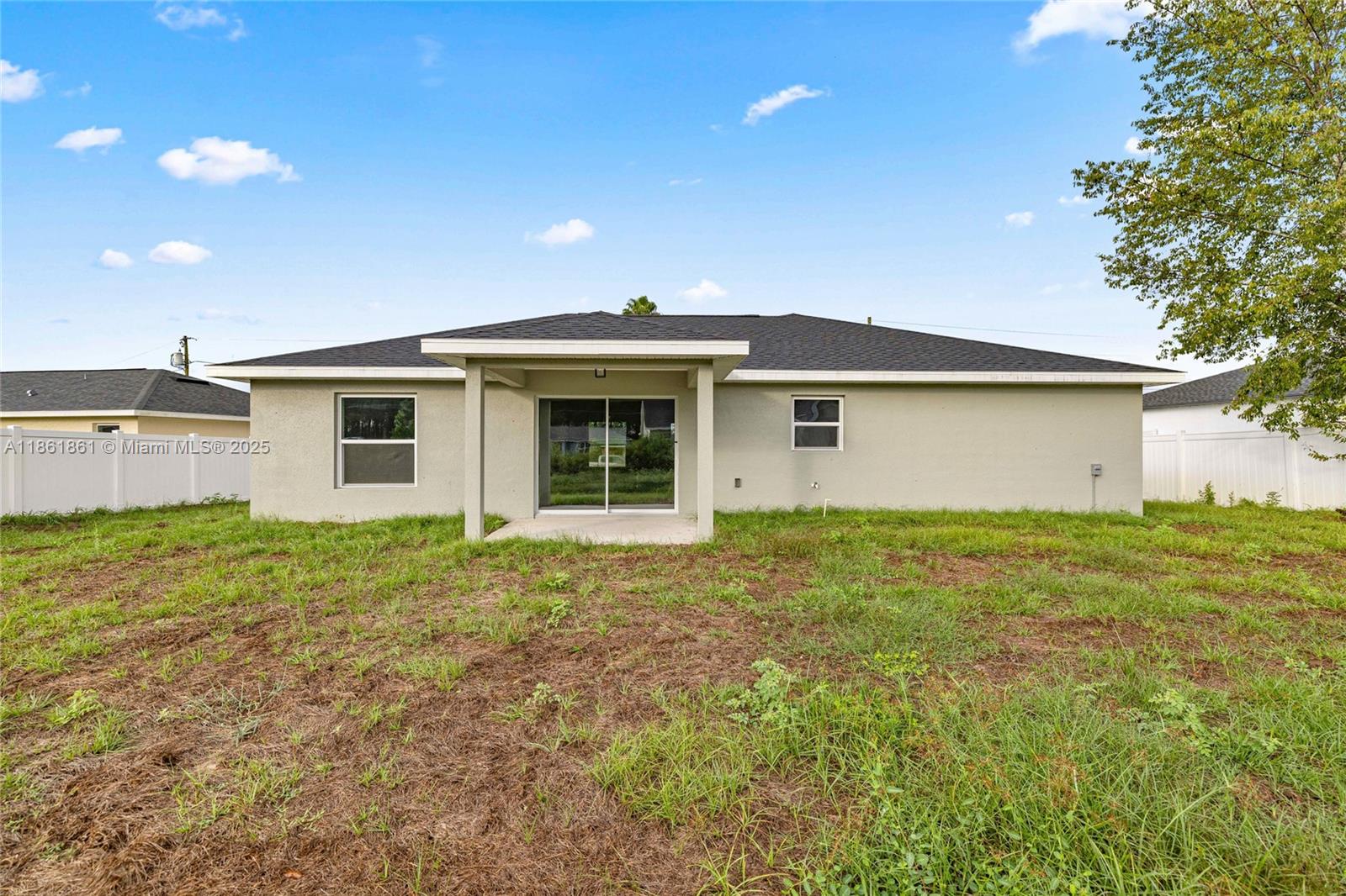 SILVER SPRINGS SHORES - Residential