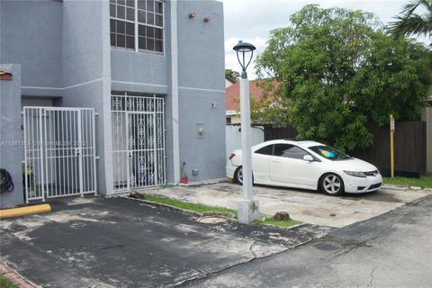 3900 W 8th Ln 16 Hialeah FL 33012