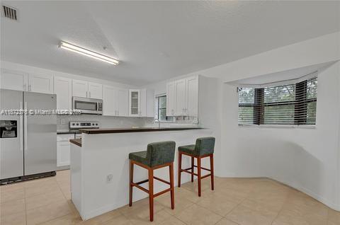 Discover your perfect home in this beautifully maintained, modern townhouse located in a peaceful and friendly neighborhood. This stylish unit features contemporary finishes, spacious living areas, and plenty of natural light throughout. Enjoy the comfort of a quiet setting while being just minutes away from local amenities, shopping, and transit.