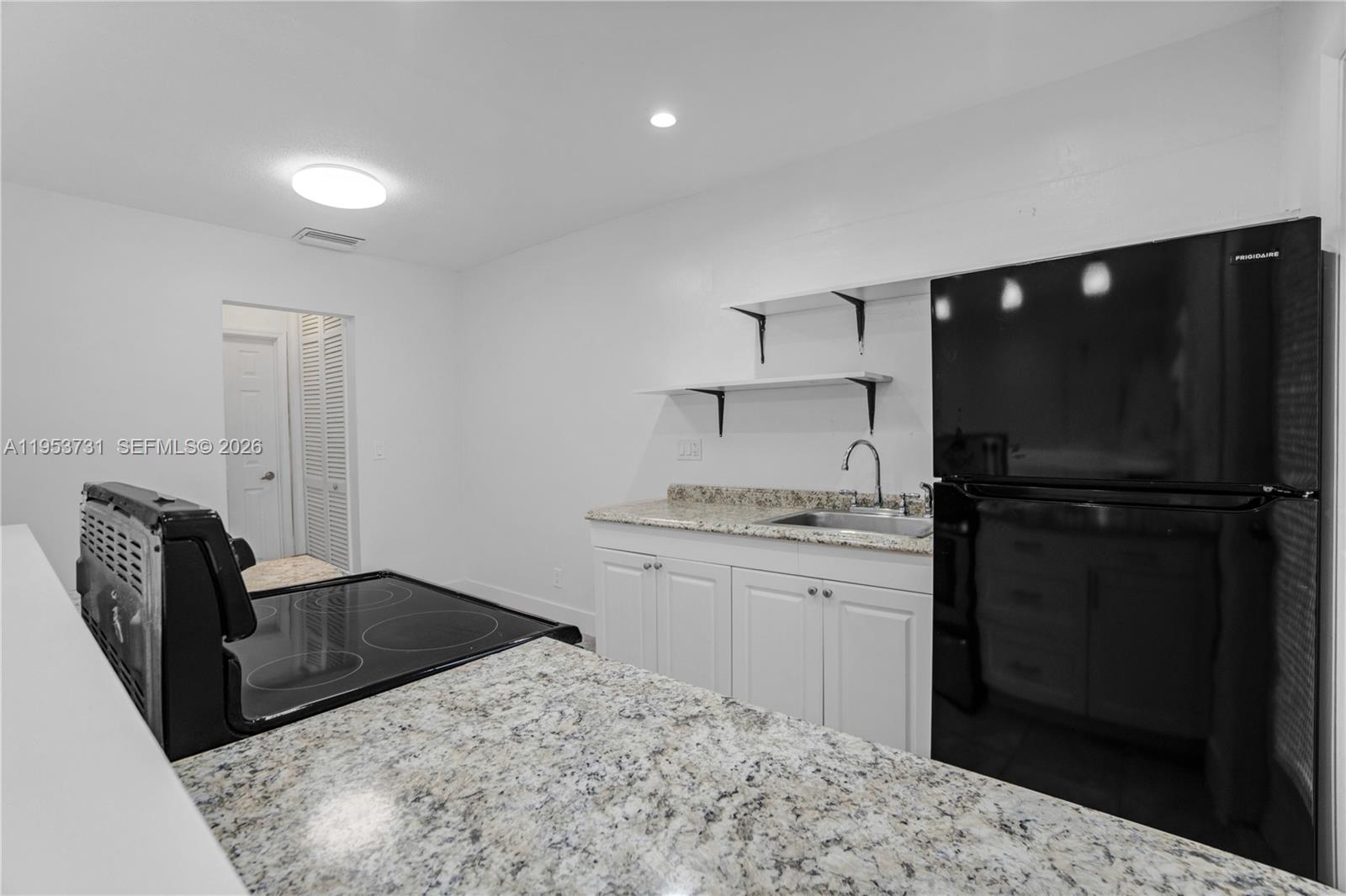 JACKSON ARMS APT CONDO - Residential