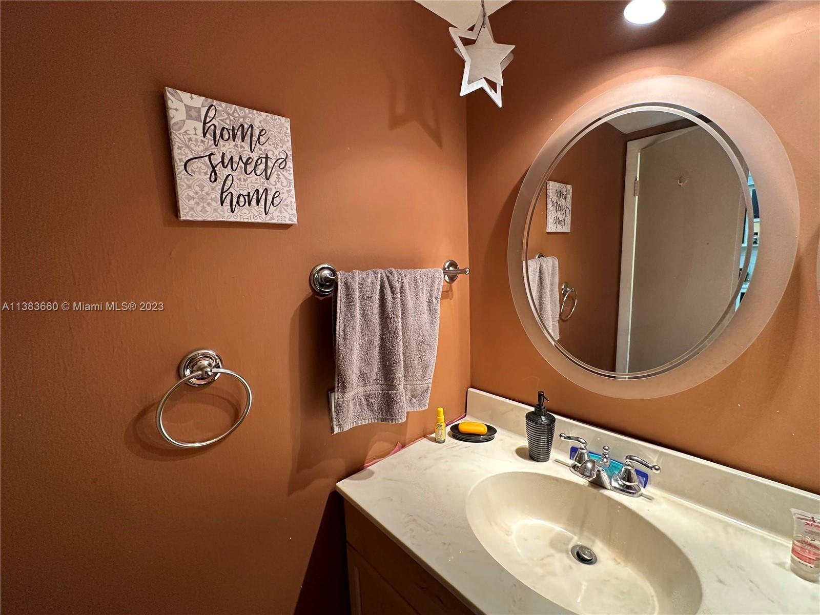 WATERGATE CONDOMINIUM NO - Residential Lease