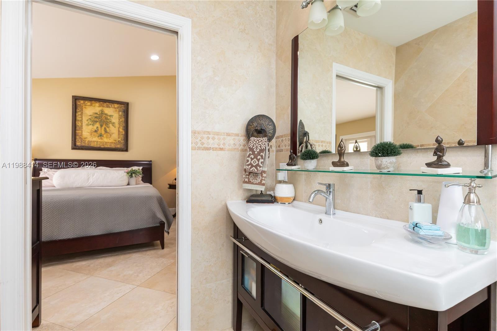 CALUSA CLUB ESTATES 4TH A - Residential