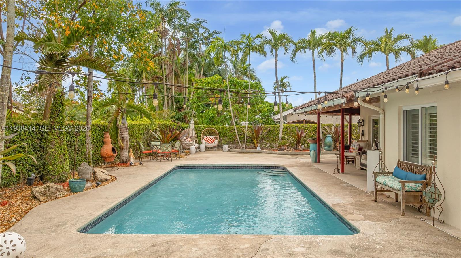 CALUSA CLUB ESTATES 4TH A - Residential