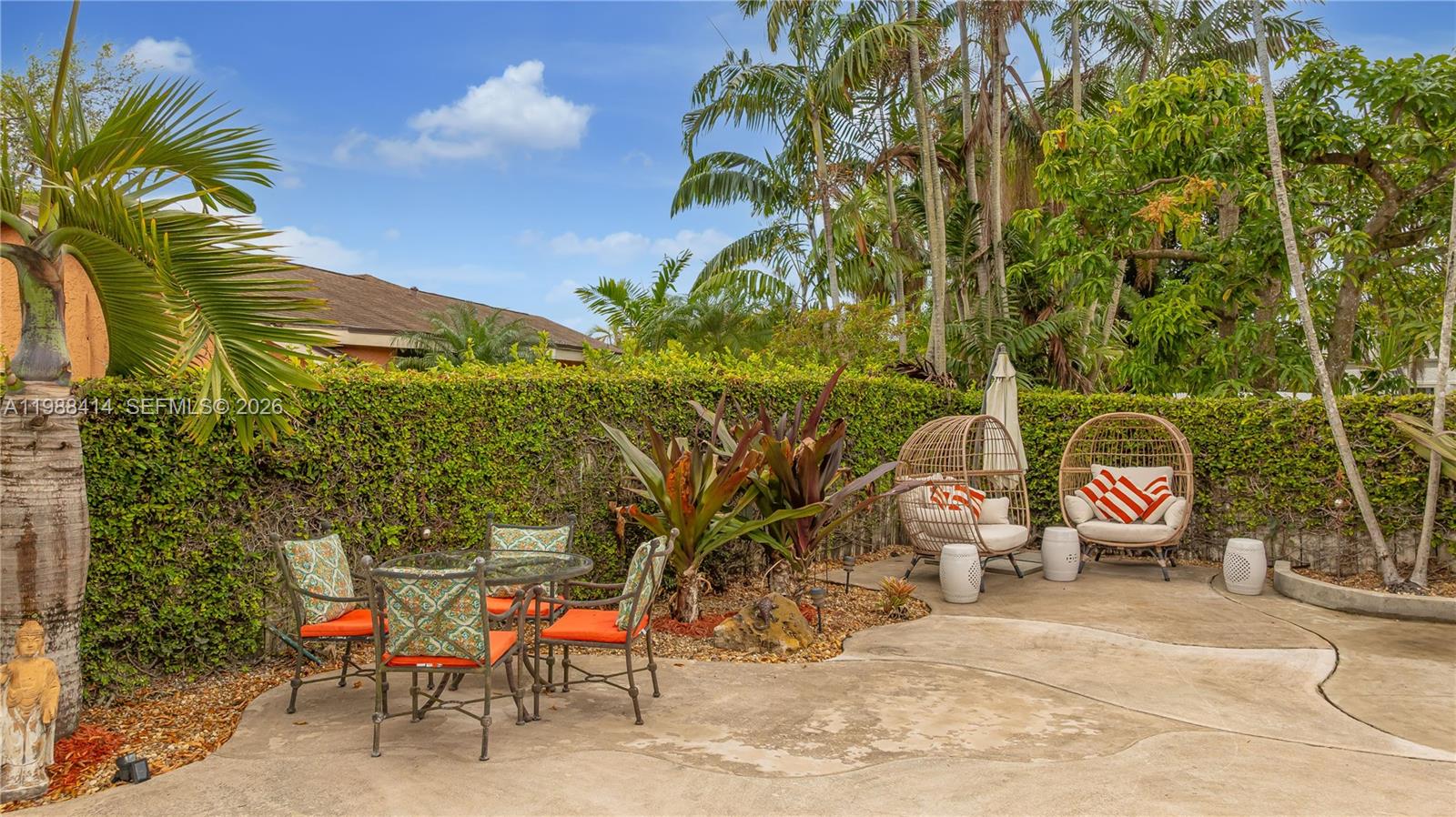 CALUSA CLUB ESTATES 4TH A - Residential