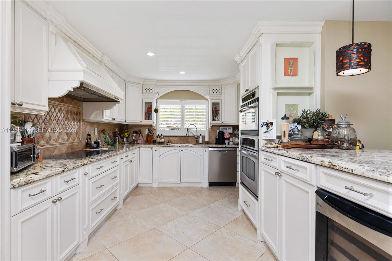 CALUSA CLUB ESTATES 4TH A - Residential