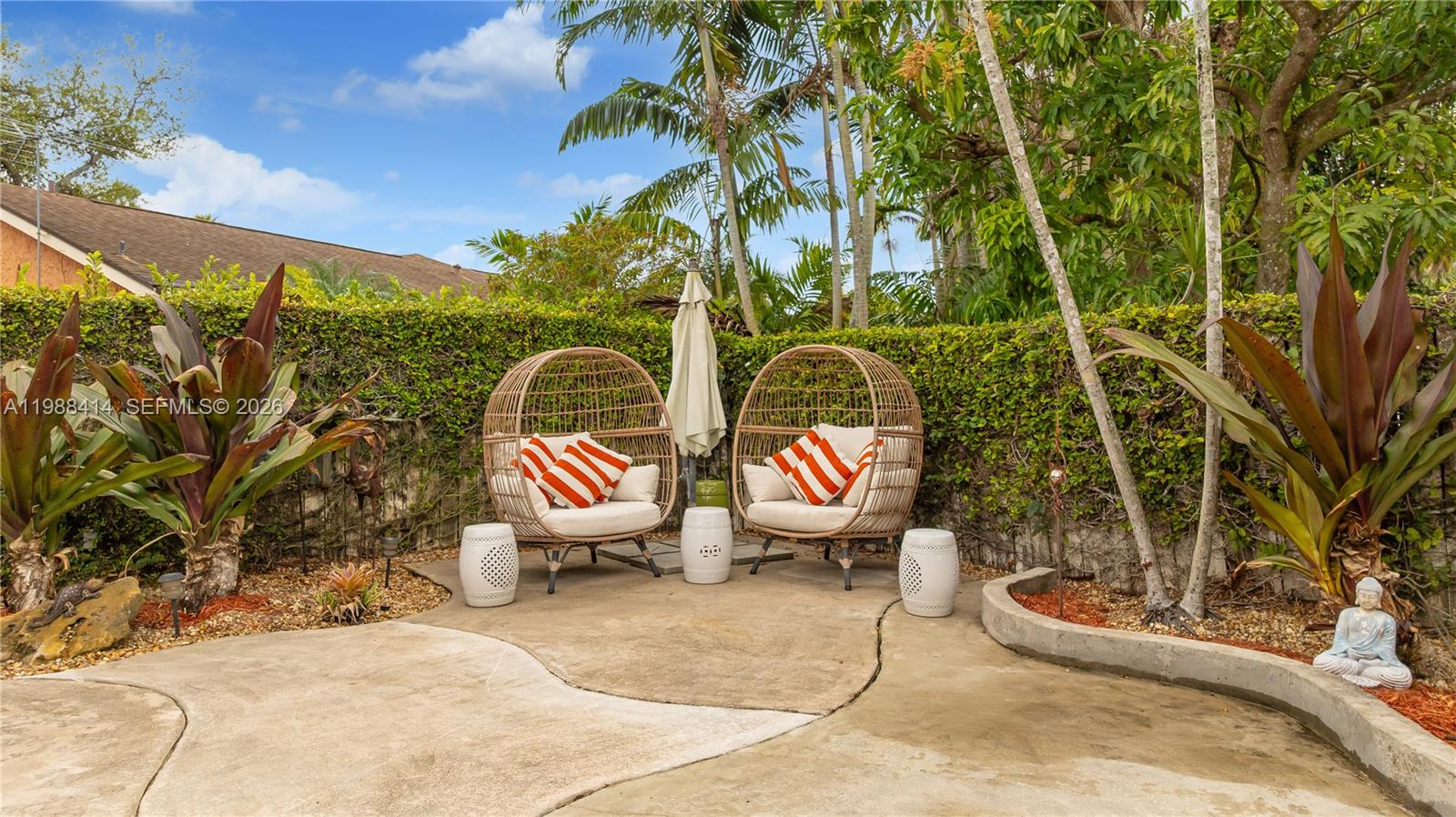 CALUSA CLUB ESTATES 4TH A - Residential