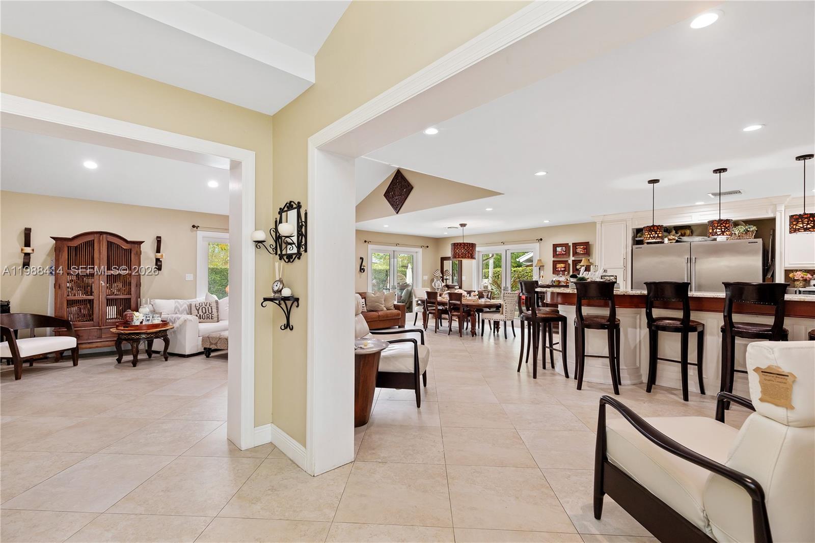 CALUSA CLUB ESTATES 4TH A - Residential