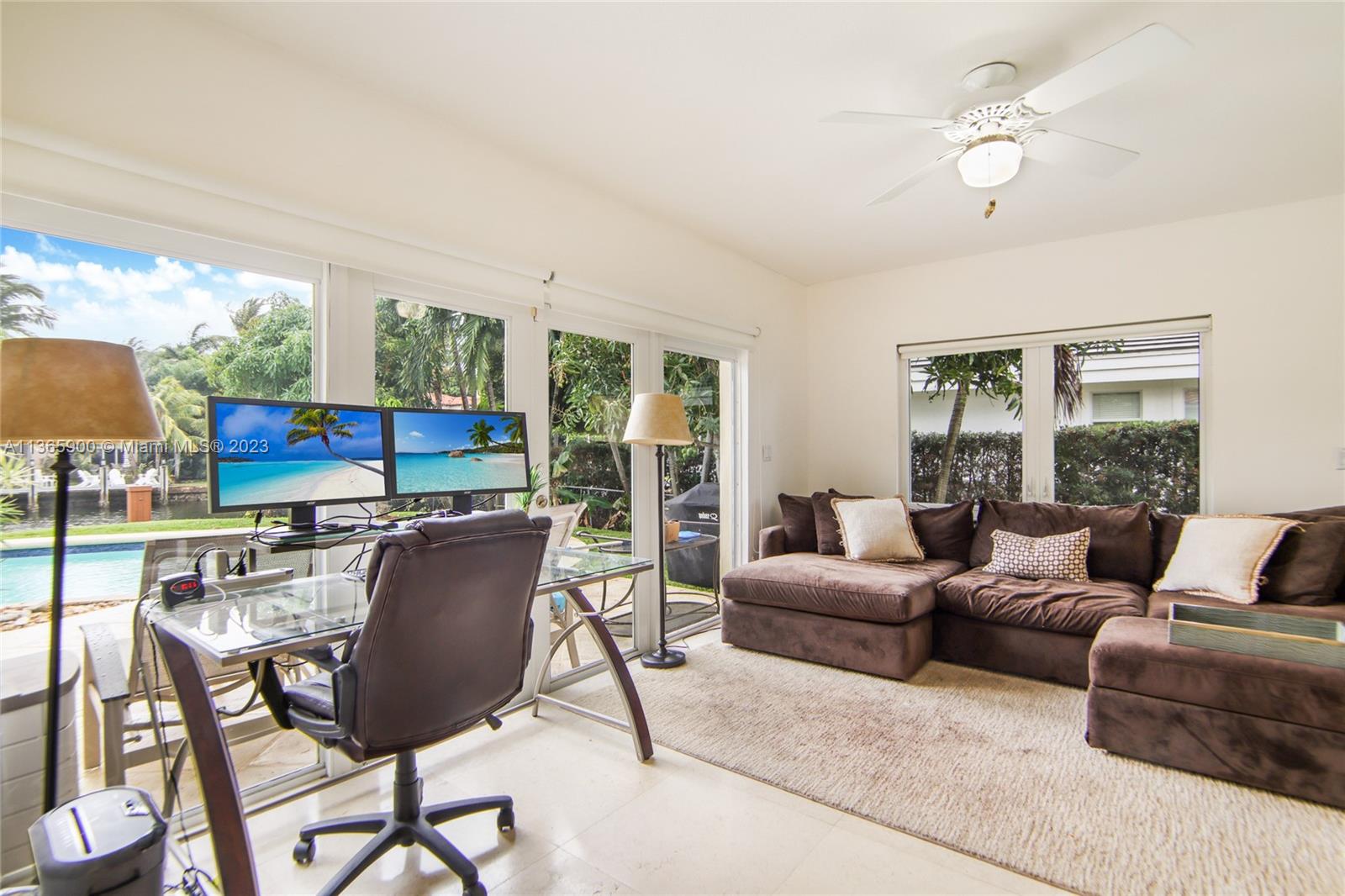 GOLDEN BEACH SEC F - Residential