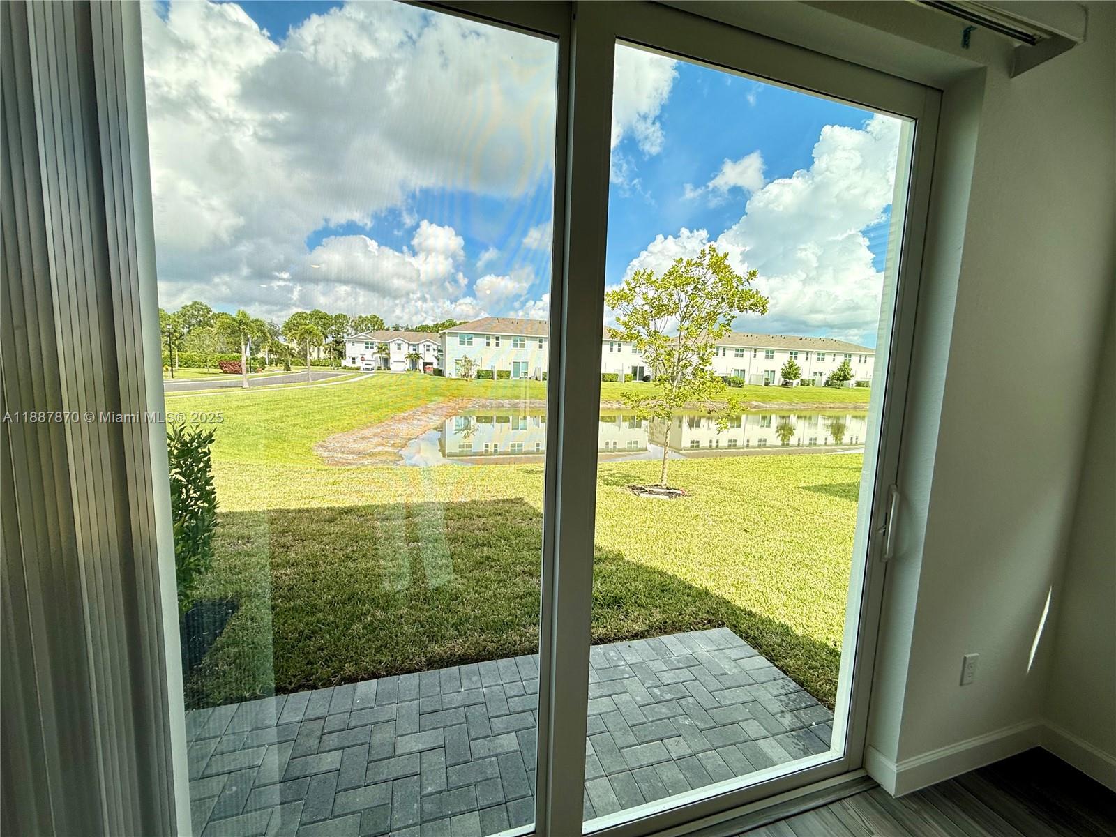 VERANDA PLAT NO. 9 - Residential Lease