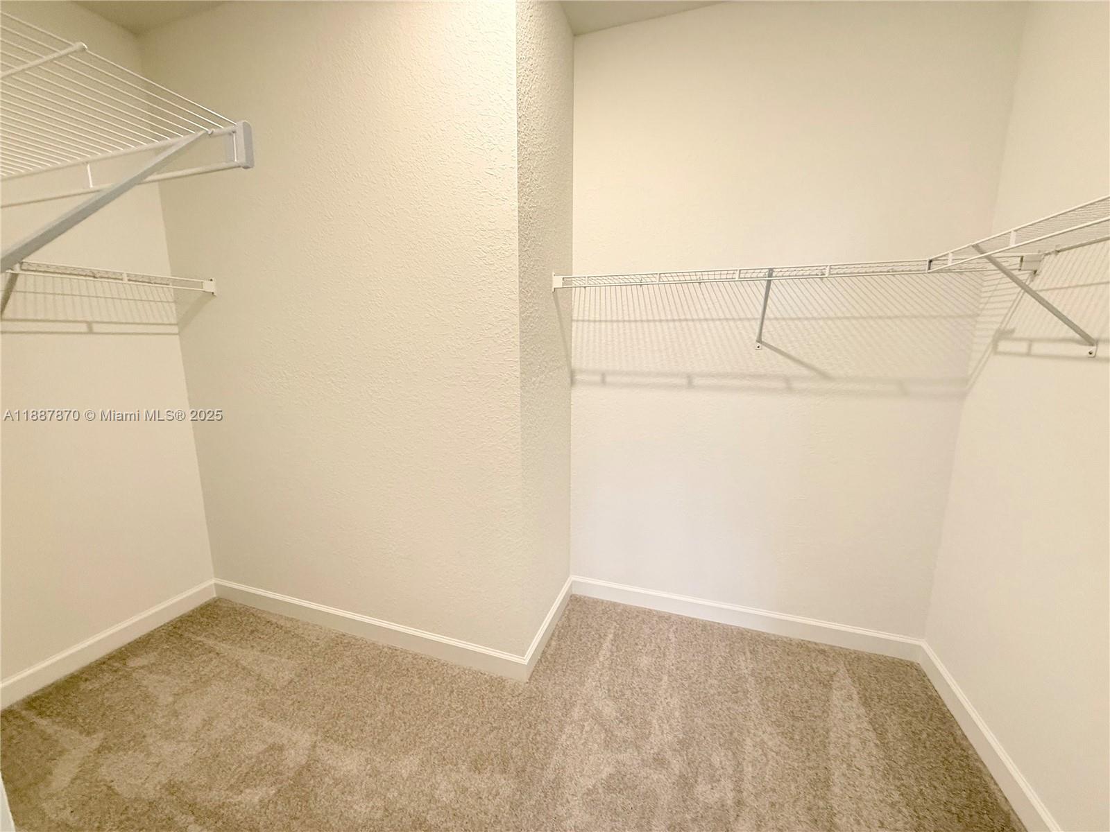 VERANDA PLAT NO. 9 - Residential Lease