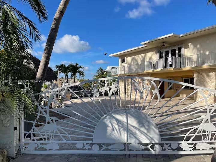 KEY LARGO BEACH ADD - Residential