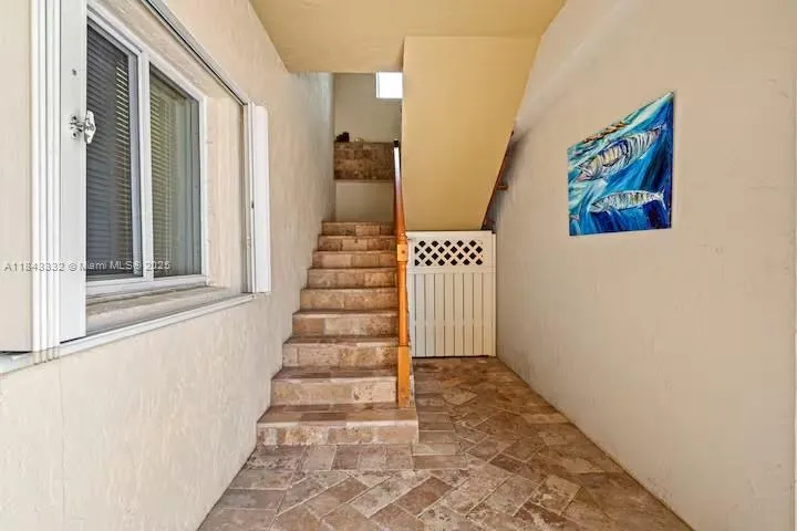 Key Largo, Florida, 33037, United States, 4 Bedrooms Bedrooms, ,3 BathroomsBathrooms,Residential,Active,1894254