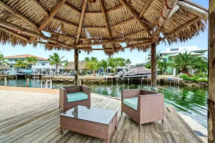 Key Largo, Florida, 33037, United States, 4 Bedrooms Bedrooms, ,3 BathroomsBathrooms,Residential,Active,1894254