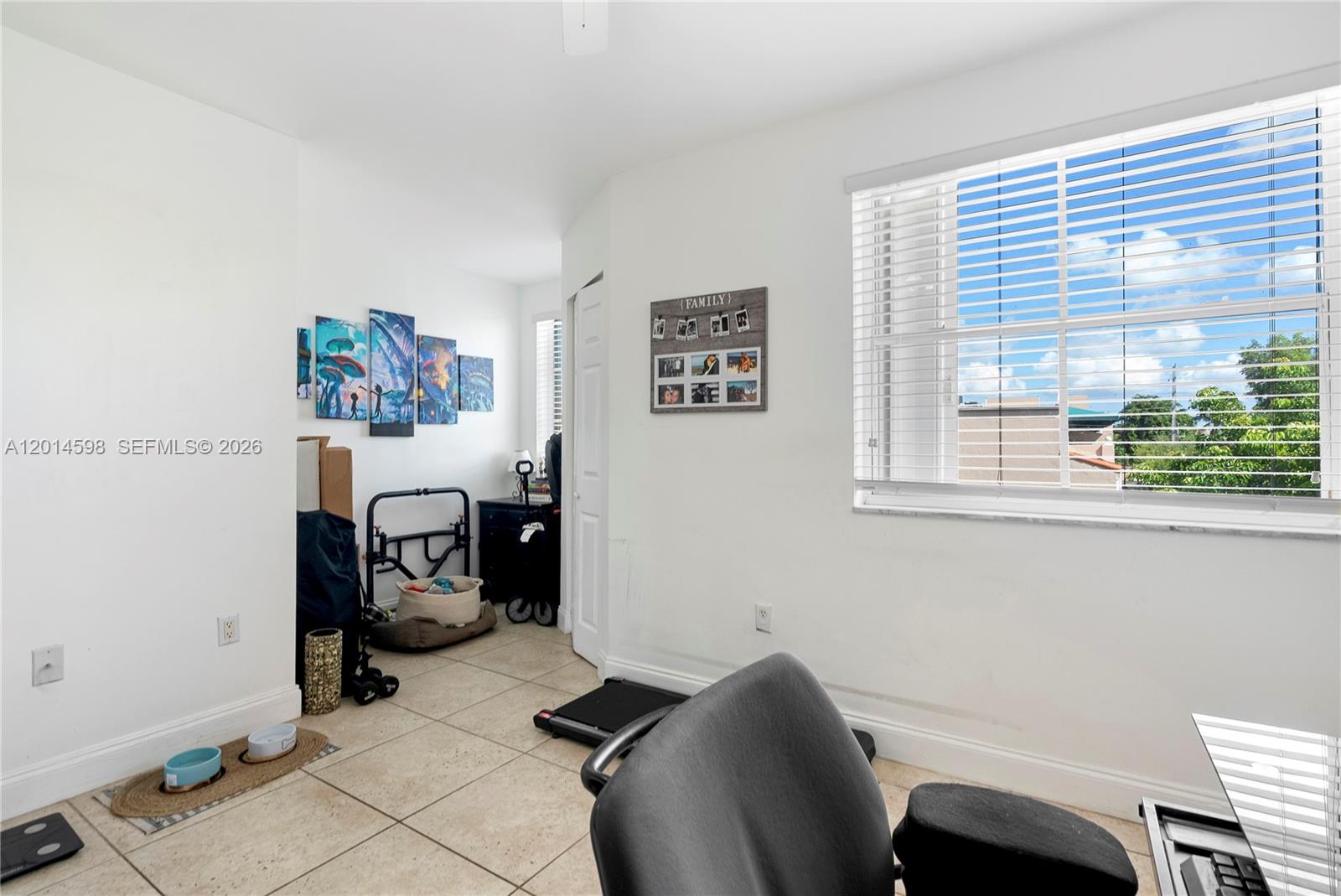 CORAL POINTE TOWNHOMES CO - Residential
