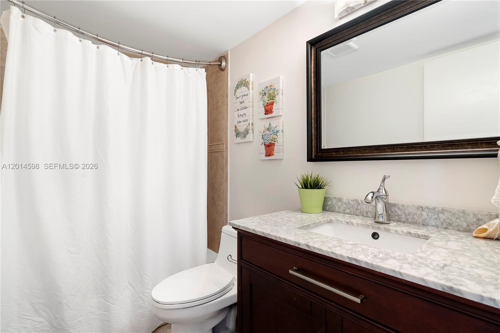 CORAL POINTE TOWNHOMES CO - Residential
