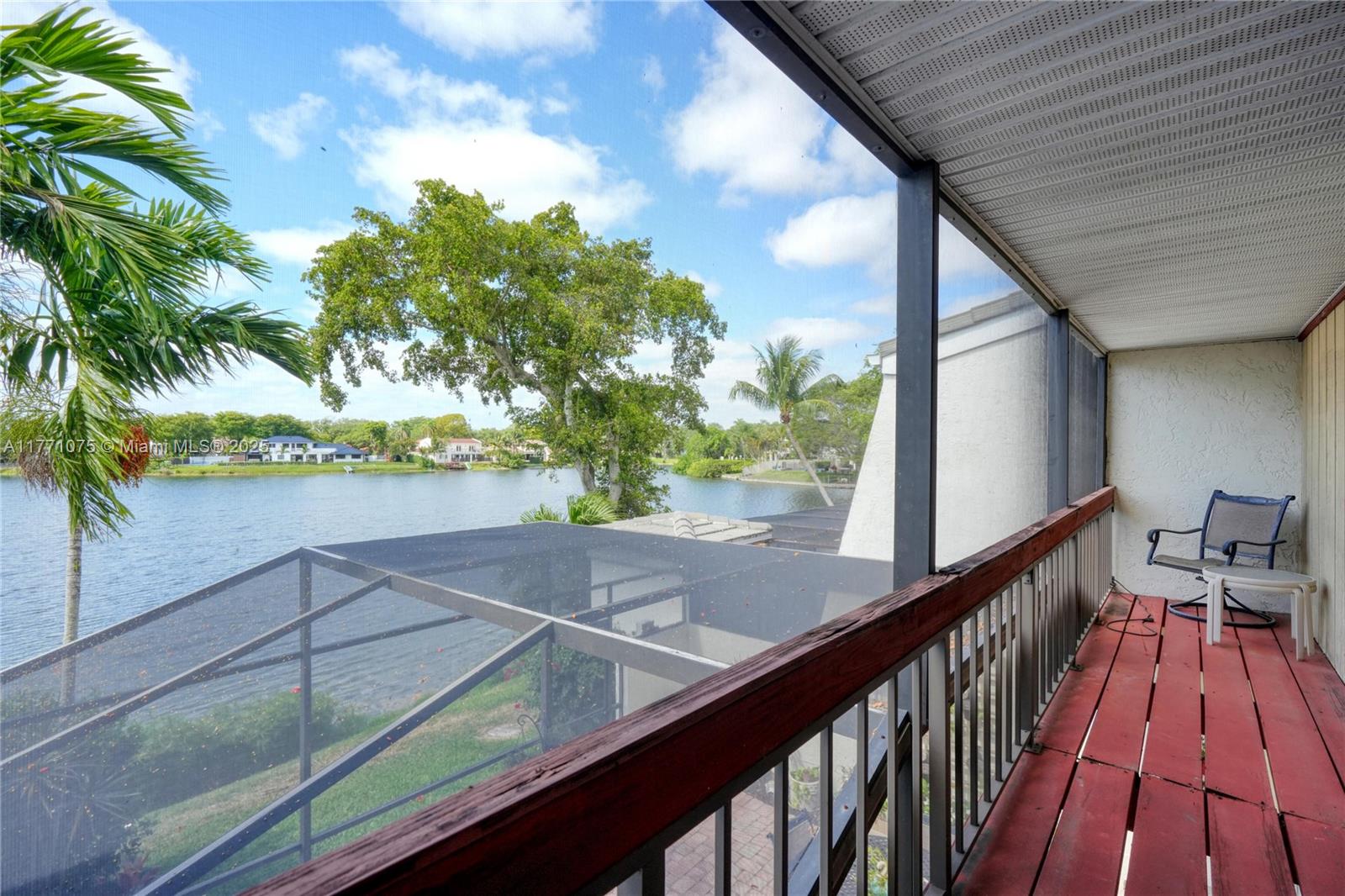 FAMILY TOWNHOUSES OF THE - Residential