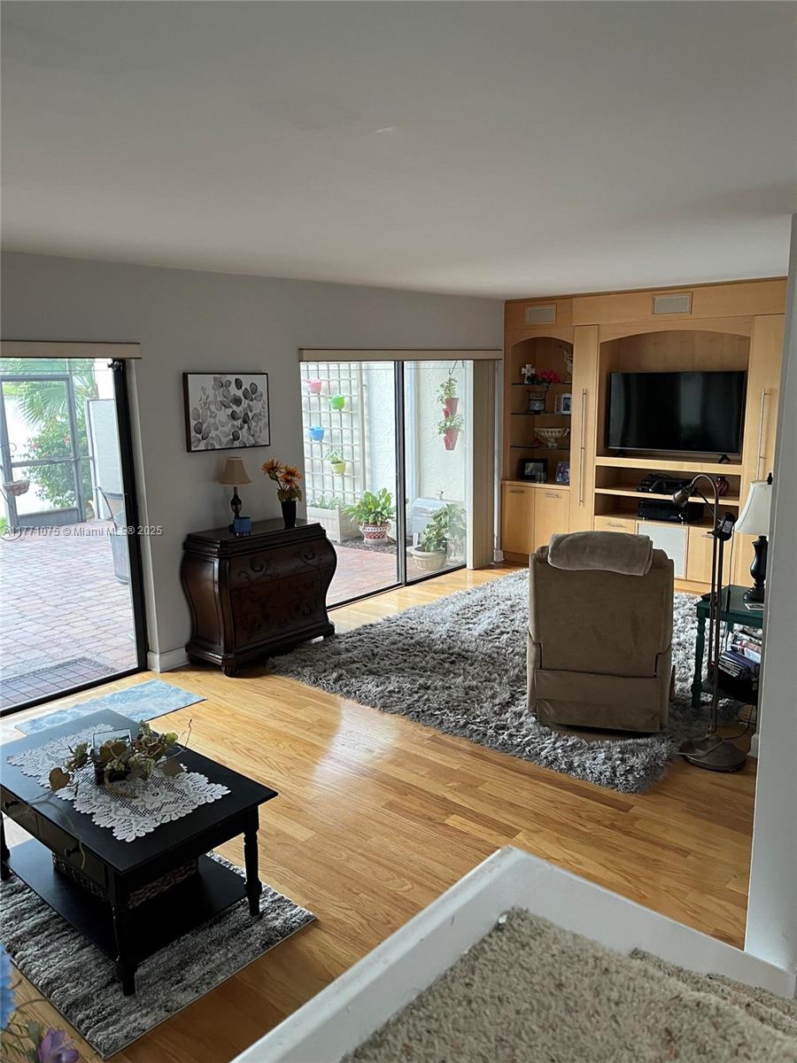 FAMILY TOWNHOUSES OF THE - Residential