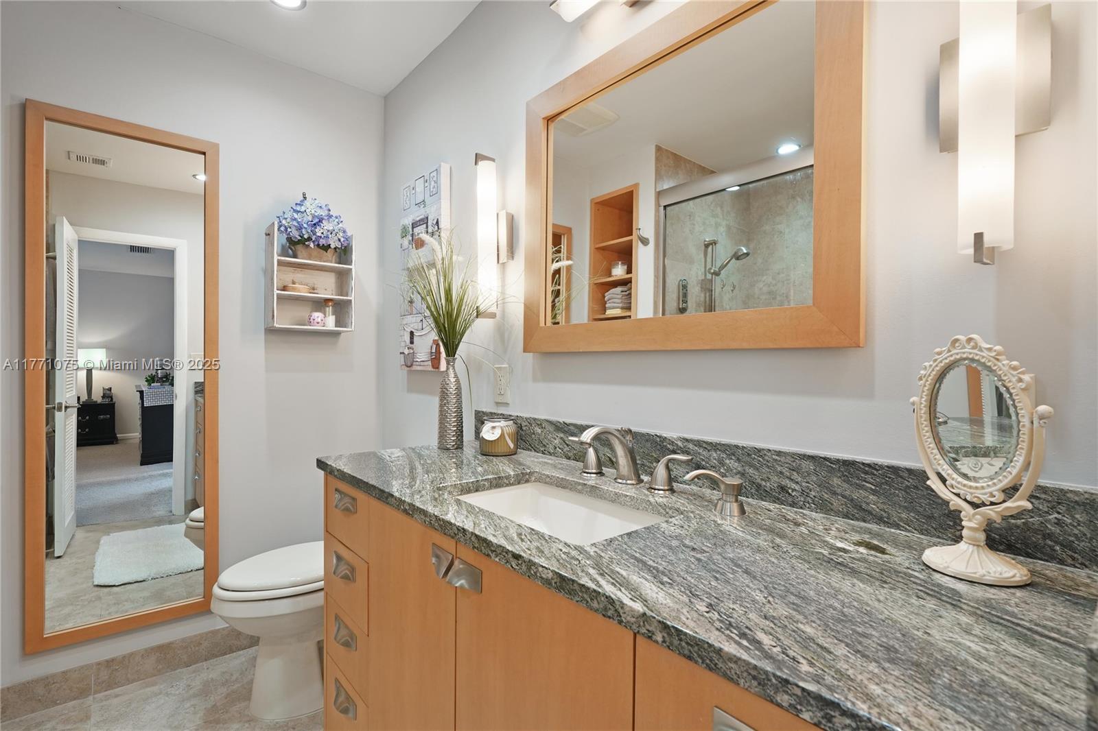 FAMILY TOWNHOUSES OF THE - Residential