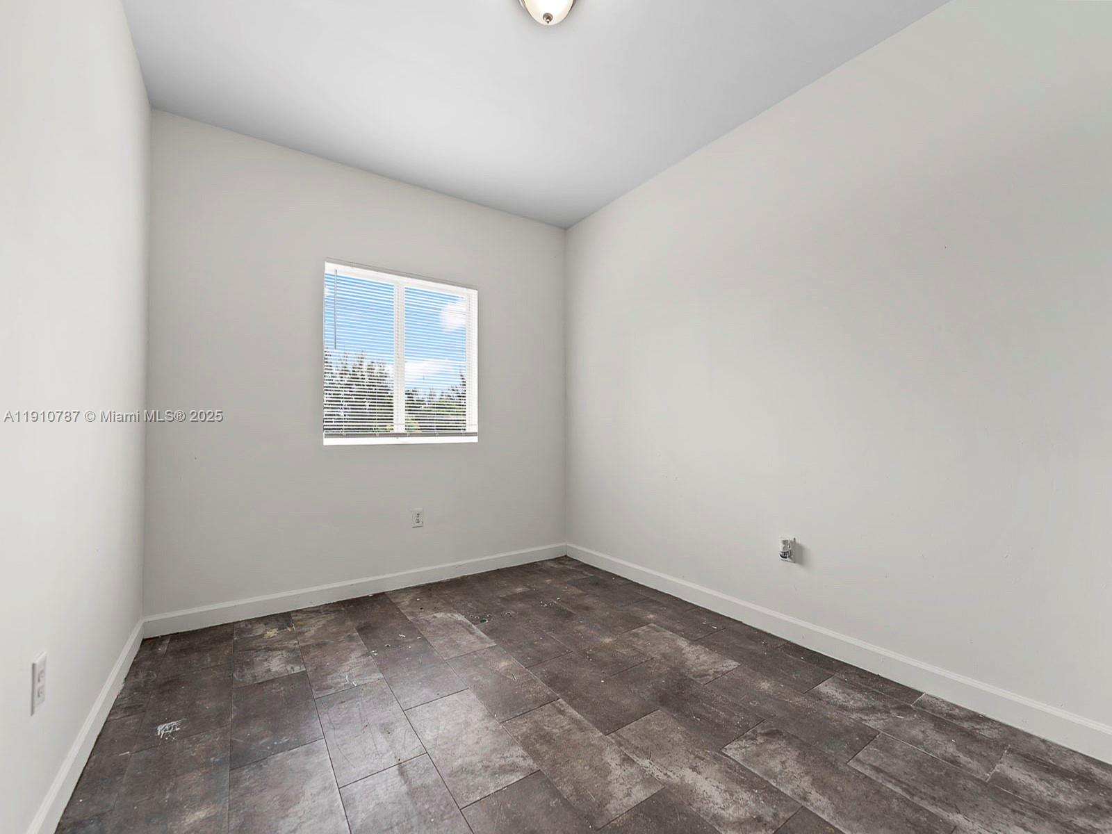 WASHINGTON PARK - Residential Income