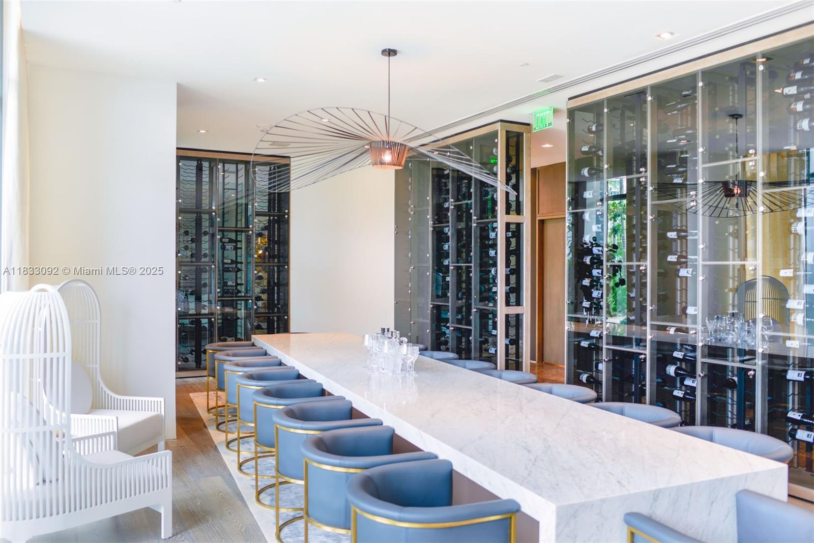 PARAISO BAY CONDO - Residential