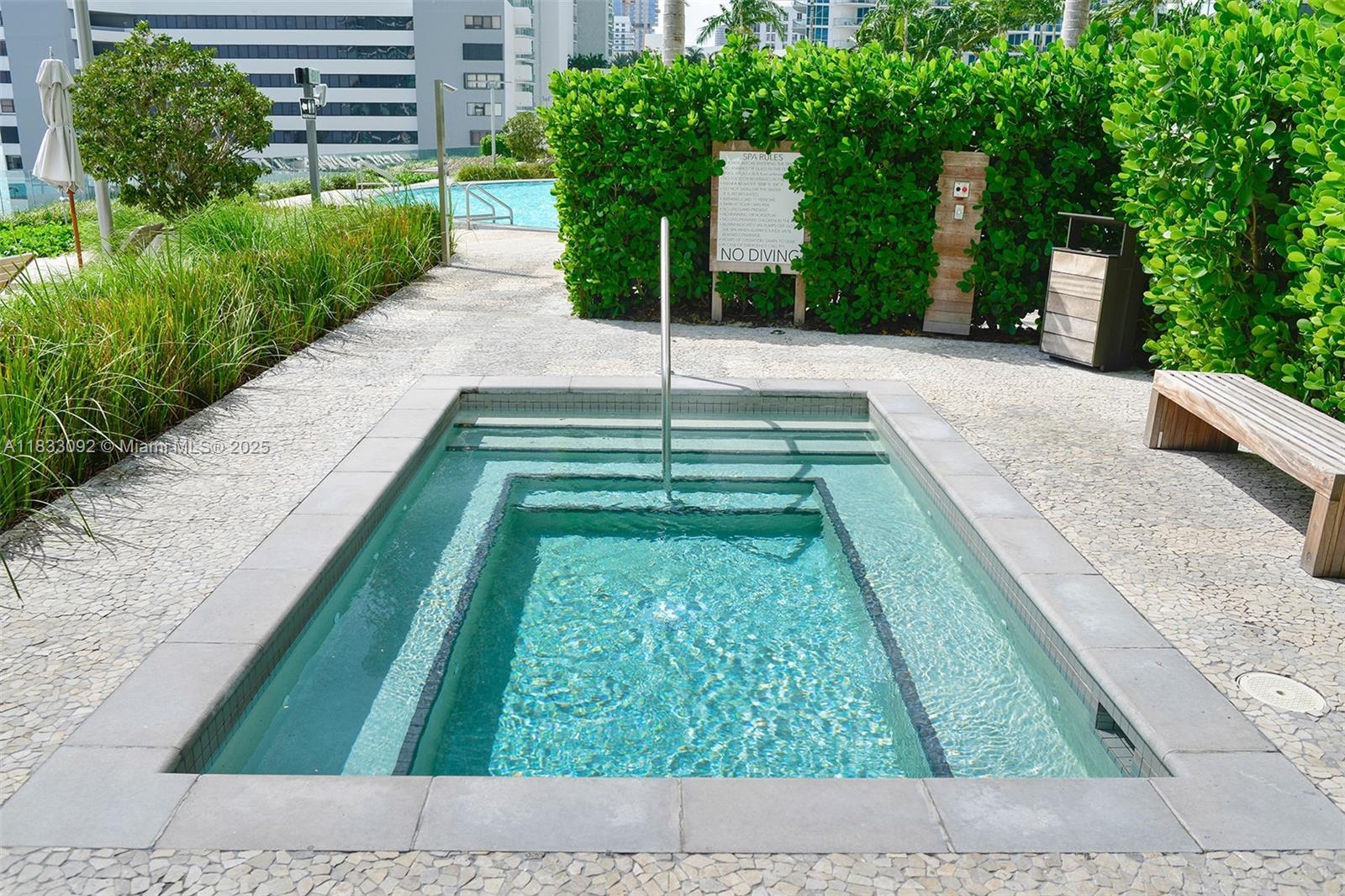 PARAISO BAY CONDO - Residential