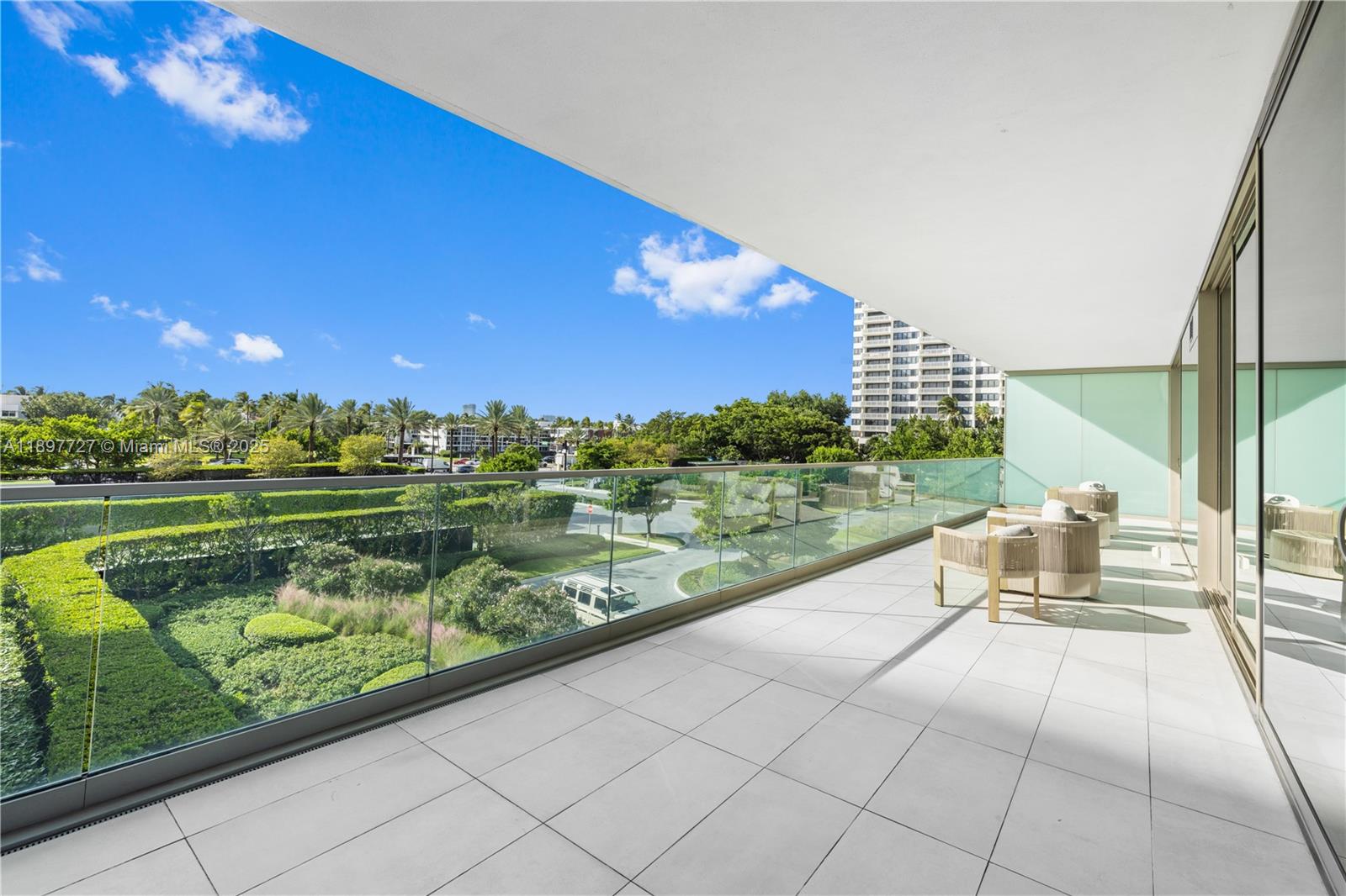 OCEANA BAL HARBOUR CONDO - Residential