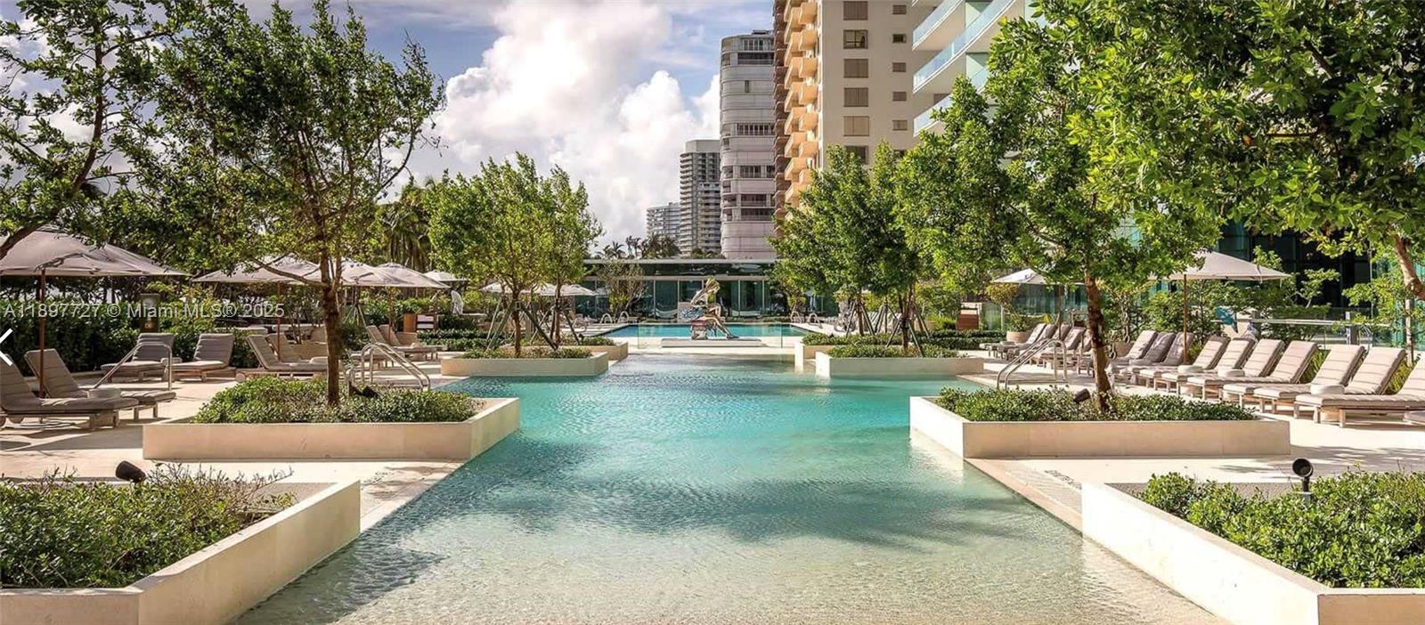 OCEANA BAL HARBOUR CONDO - Residential